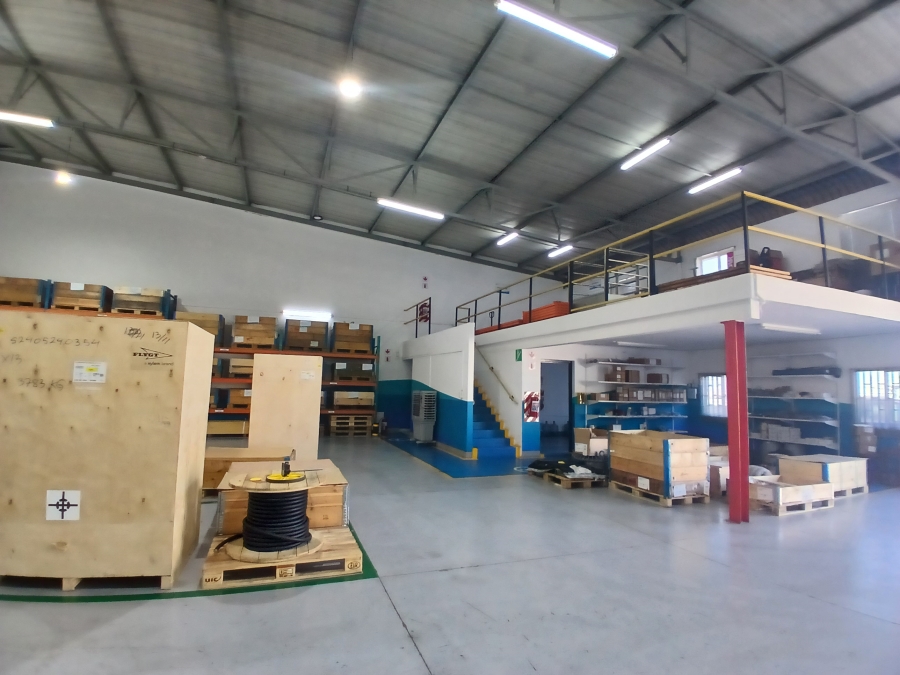 To Let commercial Property for Rent in Oos Einde North West